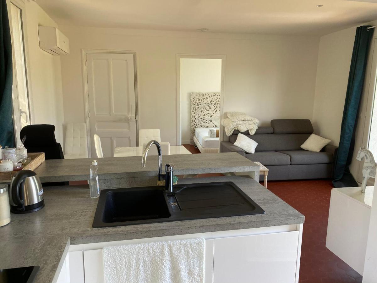 Petite Maison De Charme - Le Jardin Secret D'Alice Roquebrune-sur Argens Ngoại thất bức ảnh