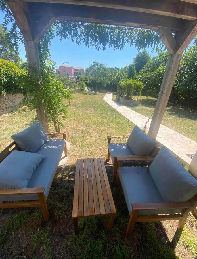 Petite Maison De Charme - Le Jardin Secret D'Alice Roquebrune-sur Argens Ngoại thất bức ảnh